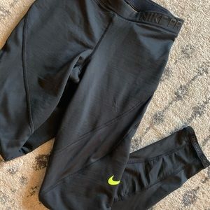 Nike Pro Hyperwarm Leggings